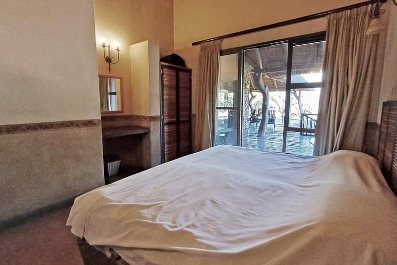 5 Bedroom Property for Sale in Vaalkop Dam North West